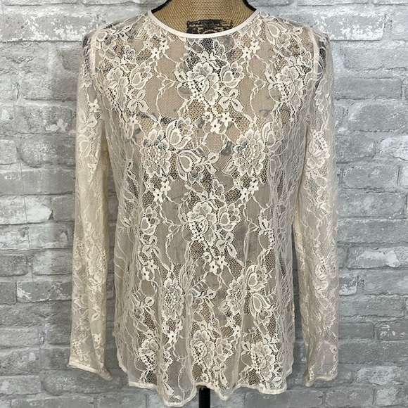 Forever 21 Cream Lace Top - Picture 1 of 4